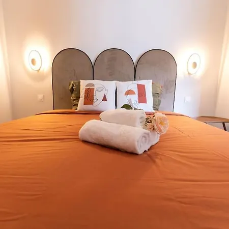 公寓 Avec 2 Jacuzzi Balneo, Parking 尼斯